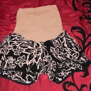 MATERNITY shorts